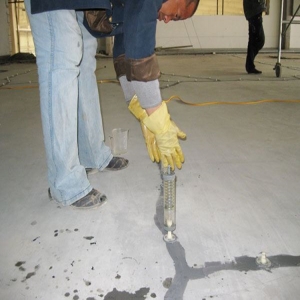 裂縫空鼓修補膠產品簡介